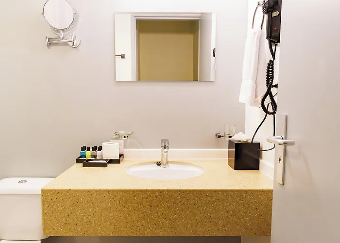 Brion City Hotel BW Signature Collection